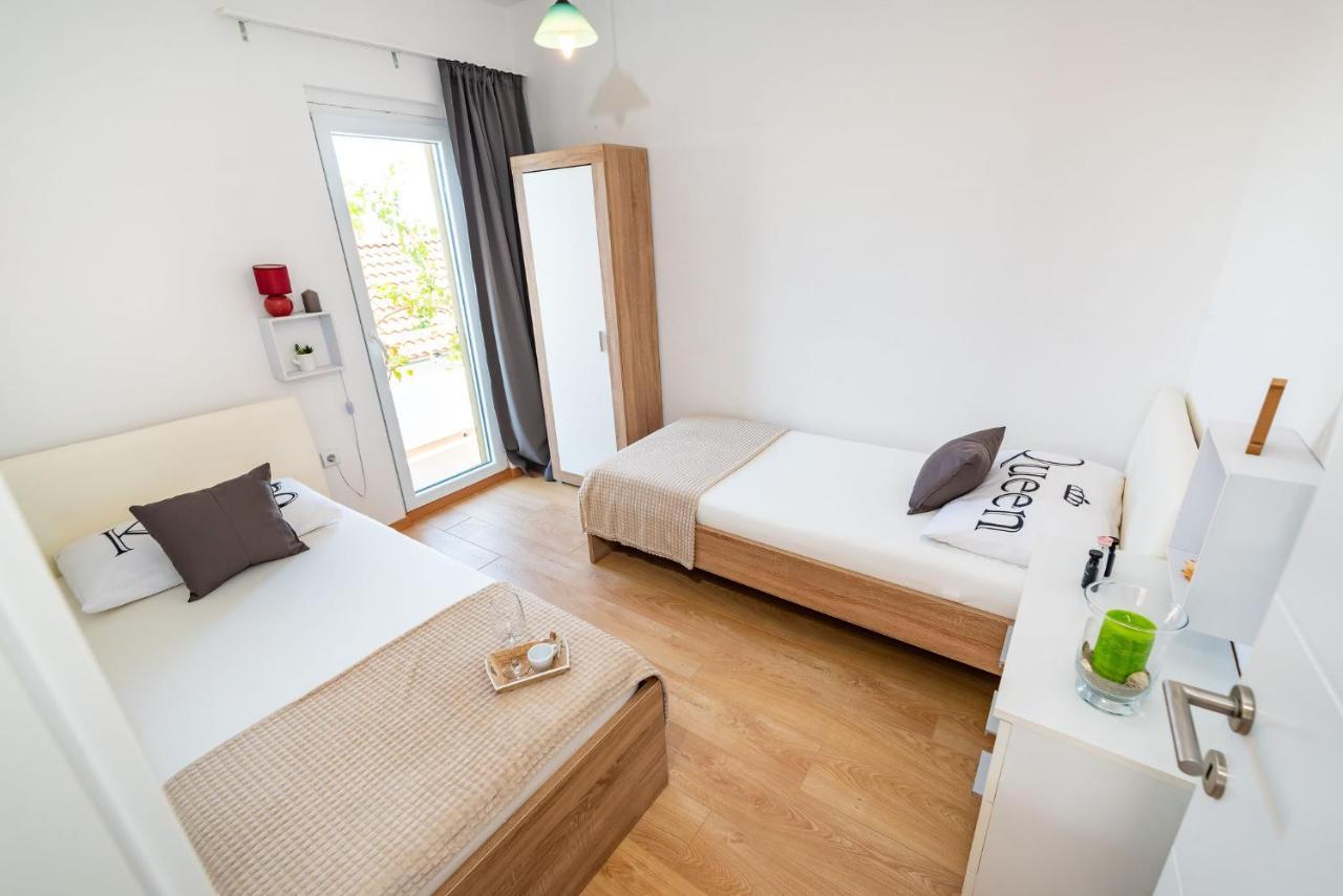 יסניצה Apartment Maia Lena For Family מראה חיצוני תמונה