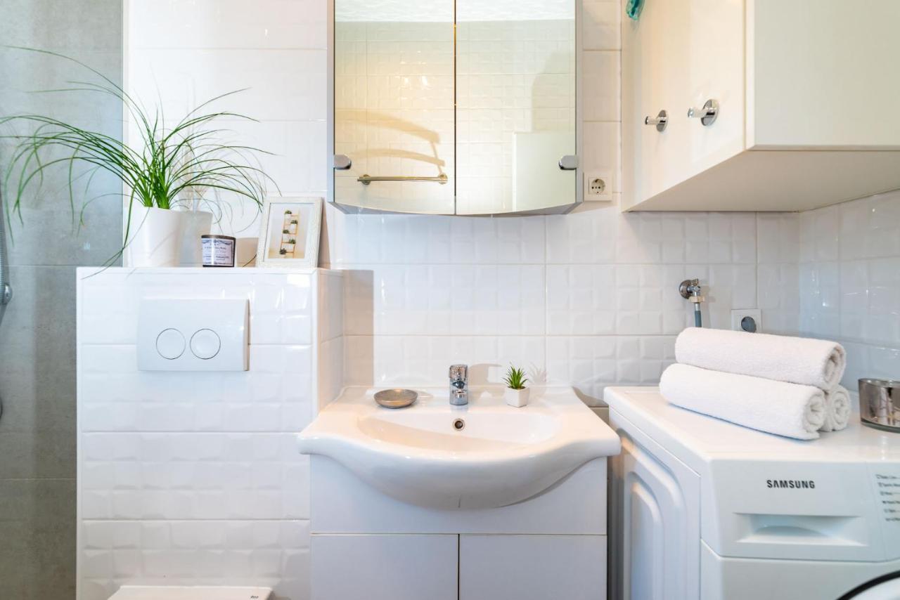 יסניצה Apartment Maia Lena For Family מראה חיצוני תמונה