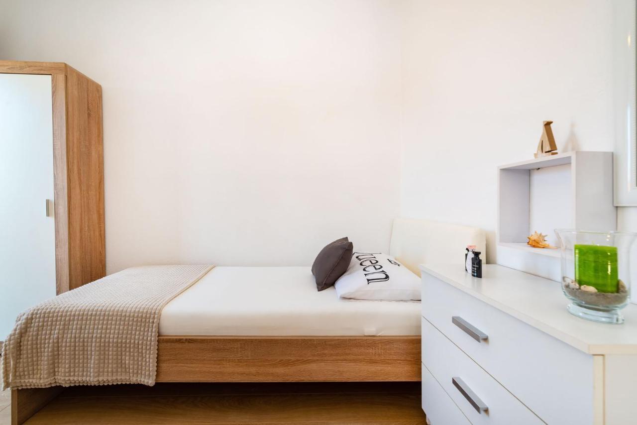 יסניצה Apartment Maia Lena For Family מראה חיצוני תמונה