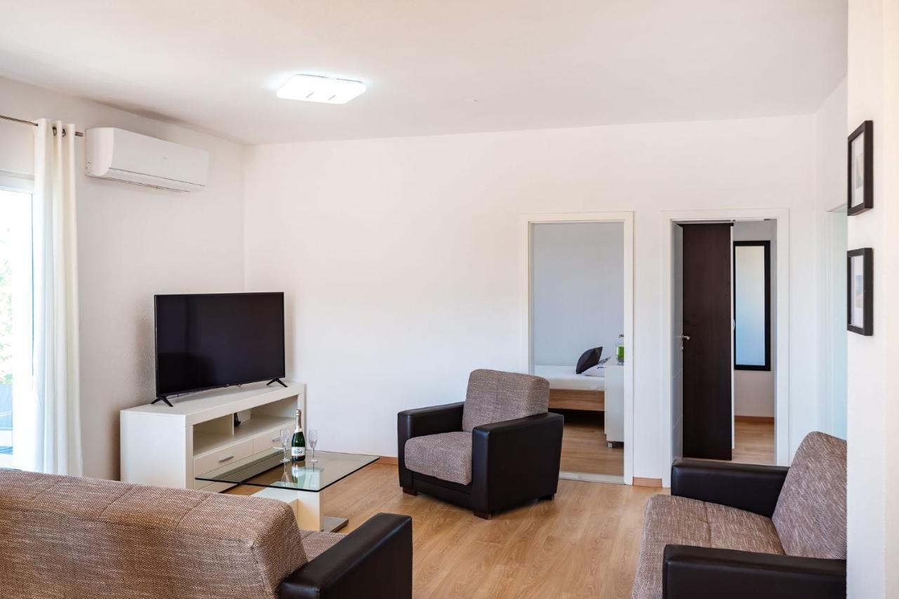 יסניצה Apartment Maia Lena For Family מראה חיצוני תמונה