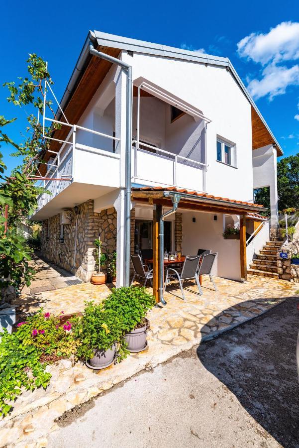 יסניצה Apartment Maia Lena For Family מראה חיצוני תמונה